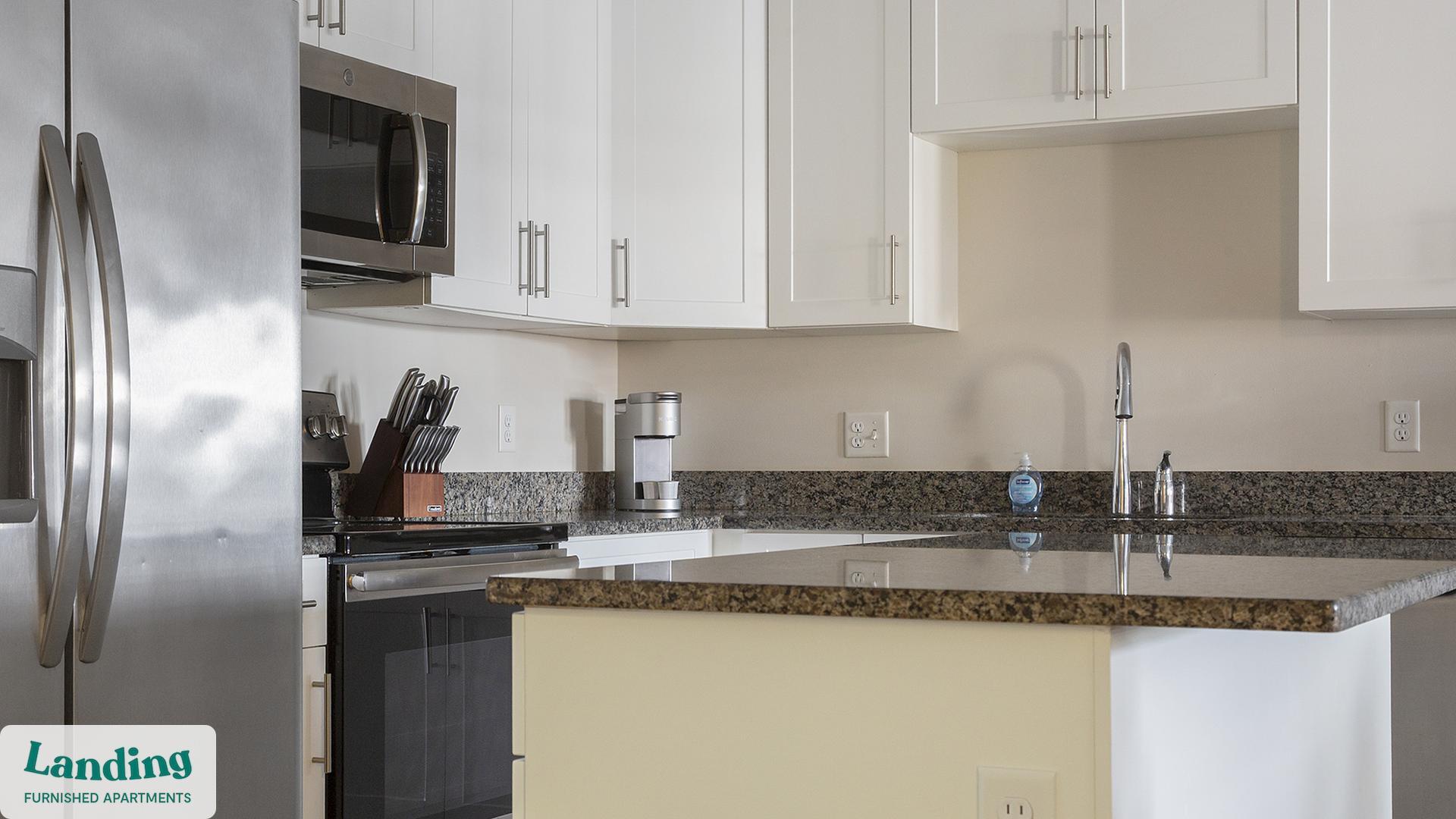 Building Photo - 2 Trl Run