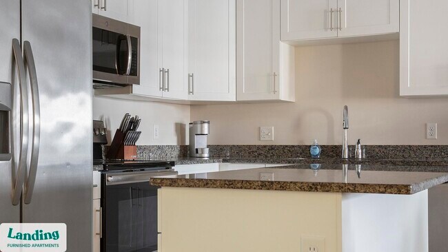 Building Photo - 2 Trl Run