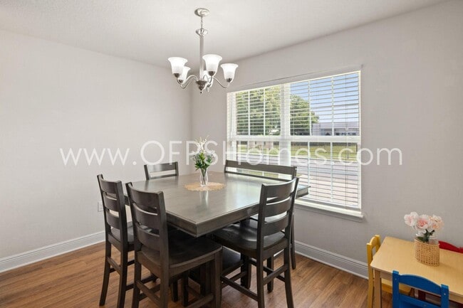 Building Photo - 5176 Carmell Ridge Cir