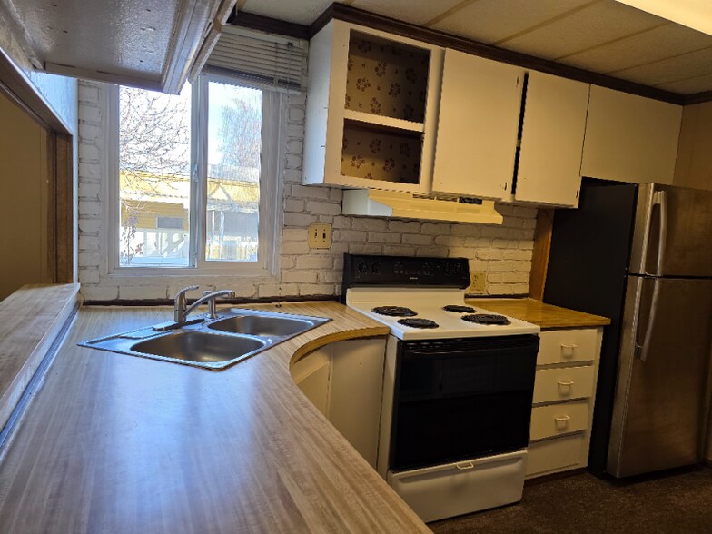 Building Photo - 2970 Hall Ave