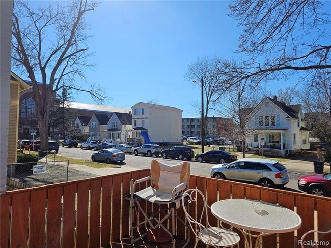 Building Photo - 921 Mary St