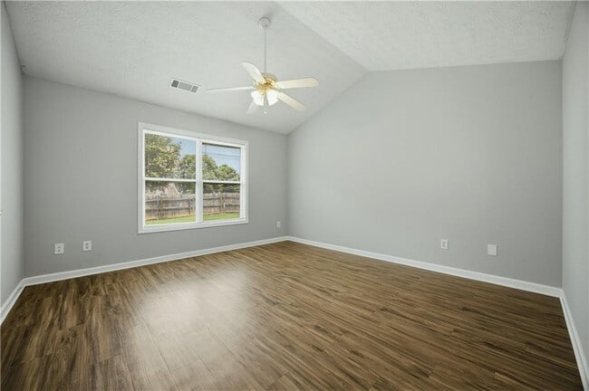 Building Photo - 1002 Pine Isle Ct