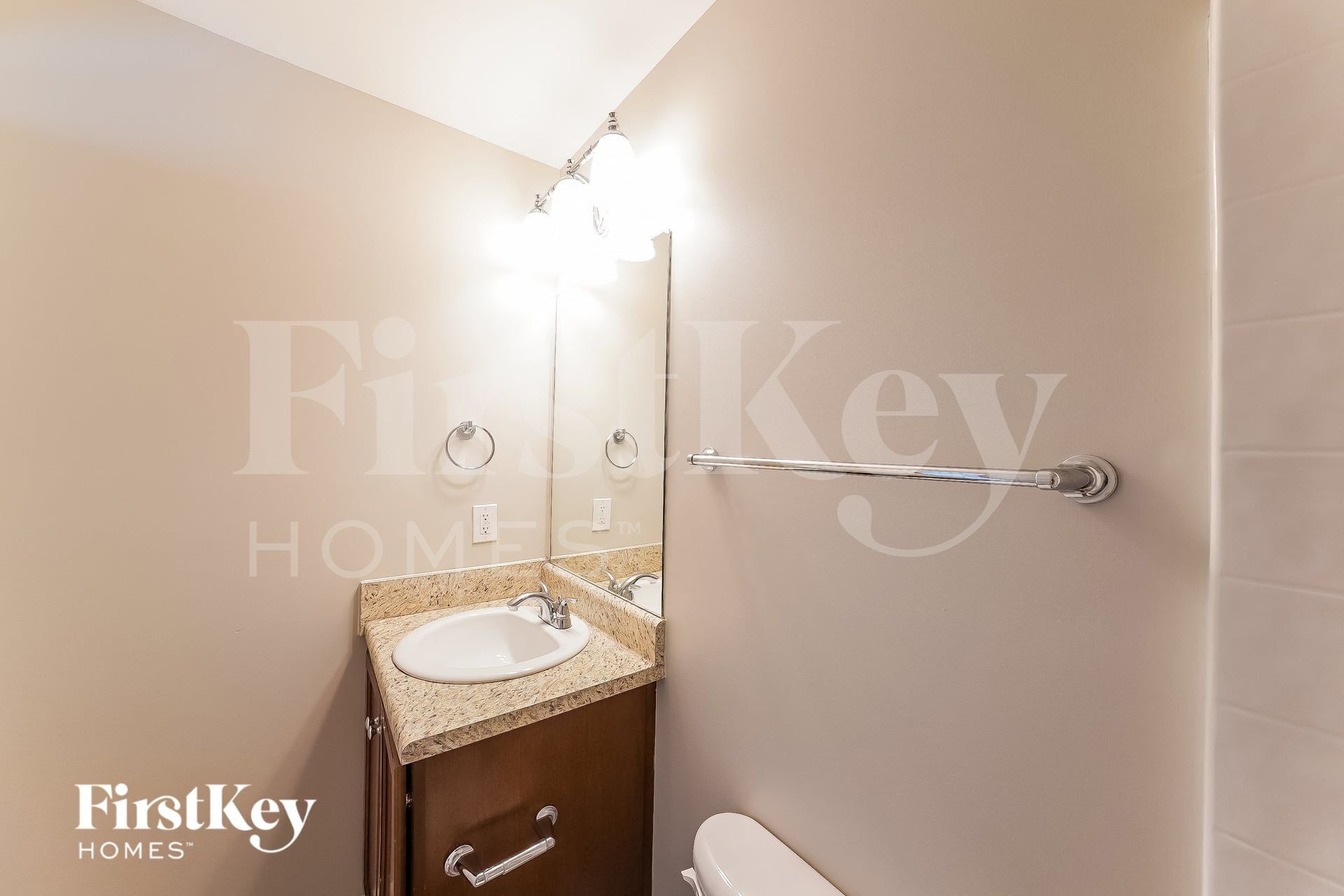 Building Photo - 145 Briar Ridge Ln