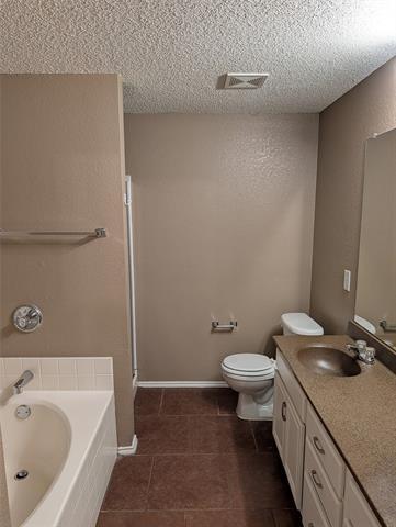 Building Photo - 700 Flamingo Dr