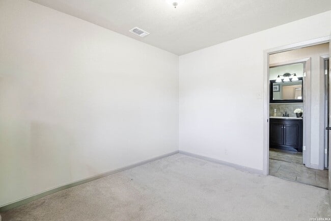 Building Photo - 4827 Casa Grande St