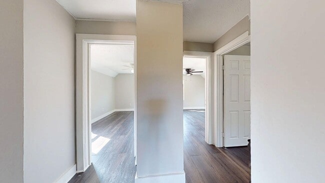 Building Photo - Denison/W.73rd neighborhood - updated 3 be...