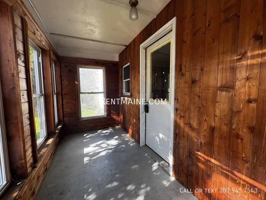 Building Photo - 5 Monument St