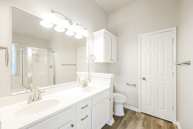 Building Photo - 8423 Whitebrush