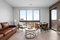 Building Photo - 421 N Pennsylvania St