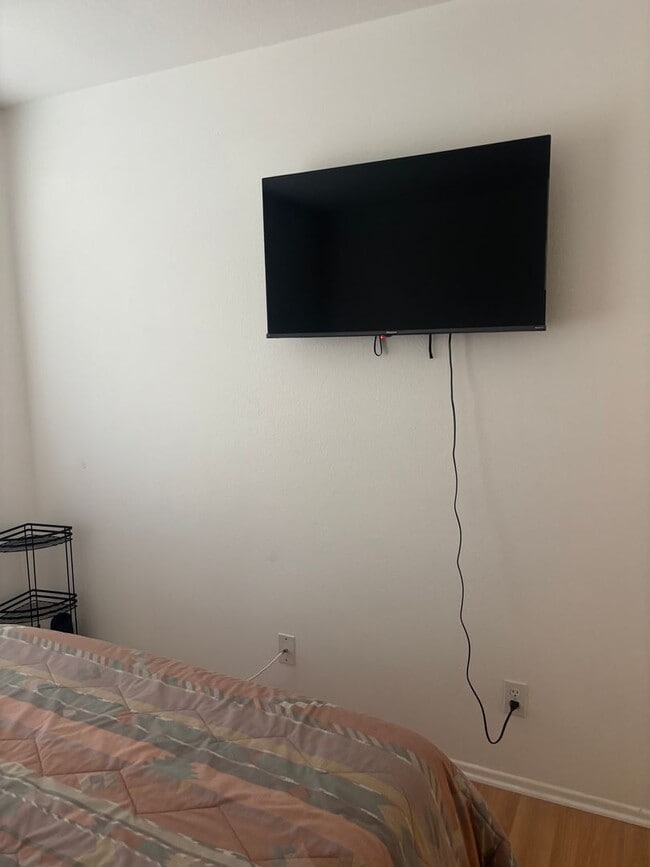 Building Photo - 12481 Pacoima Rd