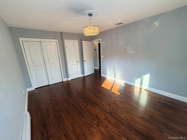 Building Photo - 2002 City Ave