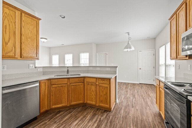 Building Photo - (Coming Soon) 4 Bedroom Home with a Bonus Room in Ballantyne!