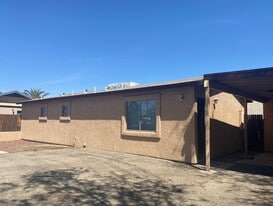 Building Photo - 247 S Cherry Ave