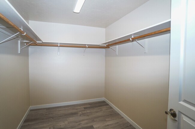 Building Photo - 4272 W Peak Cloud Dr