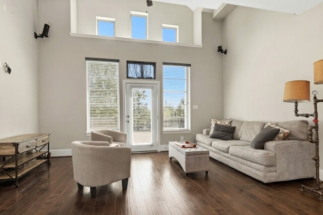 Building Photo - 419 T C Jester Blvd