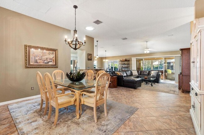 Building Photo - 1505 Doria Ln