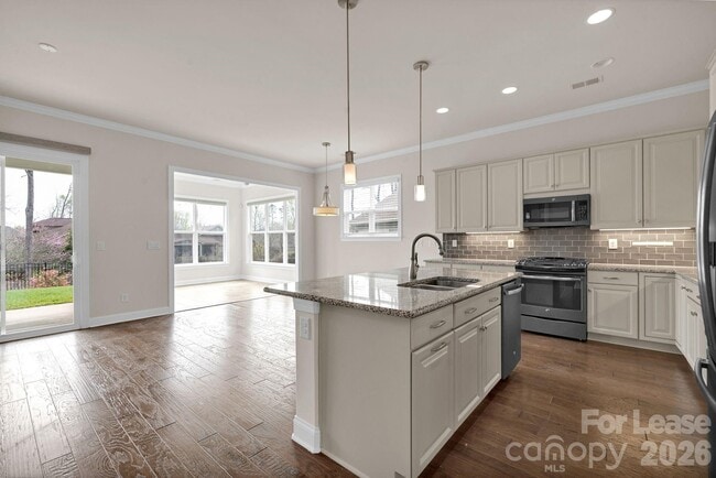 Building Photo - 5563 Elk Knob Ct