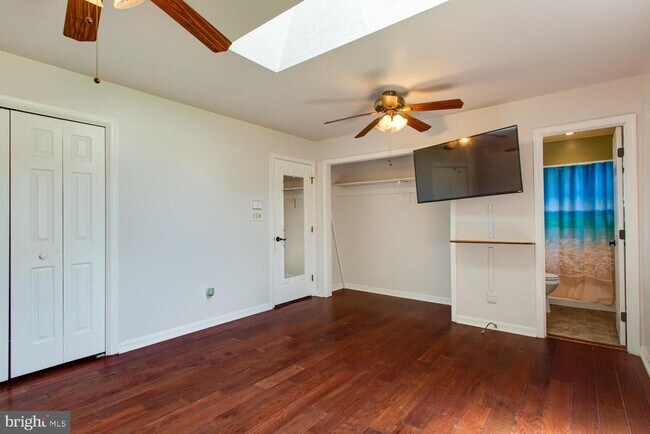 Building Photo - 45684 Schooner Ct