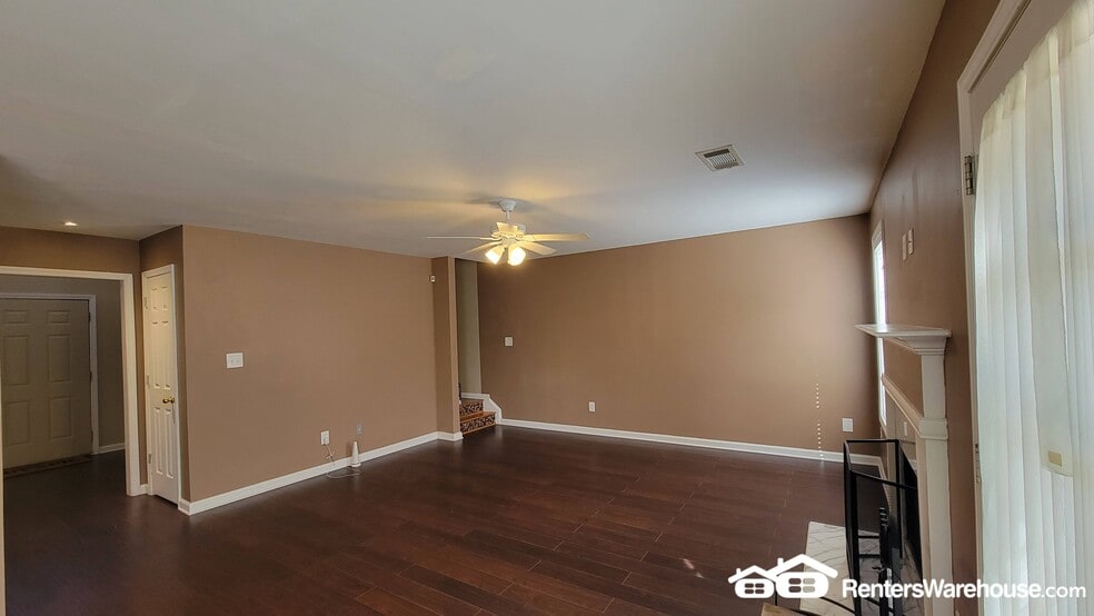 Building Photo - 1165 Amhearst Oaks Dr