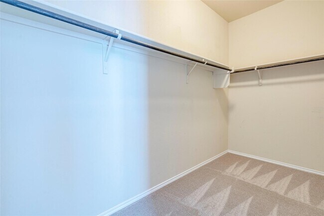 Building Photo - 141 Marcheeta Way