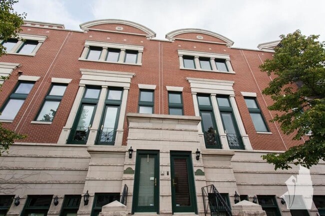 Building Photo - 2 bedroom in Chicago IL 60614