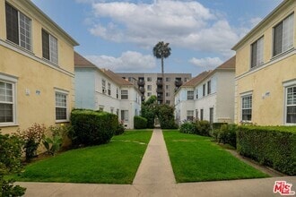 Building Photo - 6773 Yucca St
