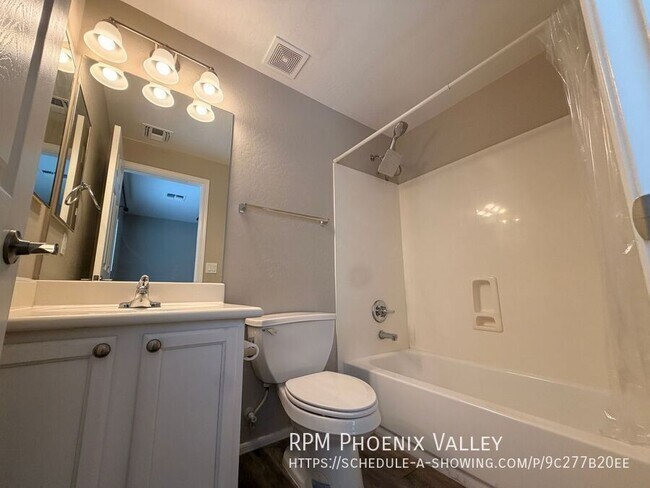 Building Photo - 13313 W Palo Verde Dr