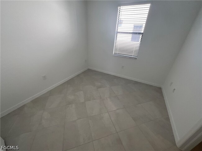 Building Photo - 14570 Palamos Cir