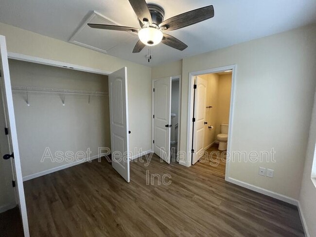 Building Photo - 923 Warrior Hill Dr