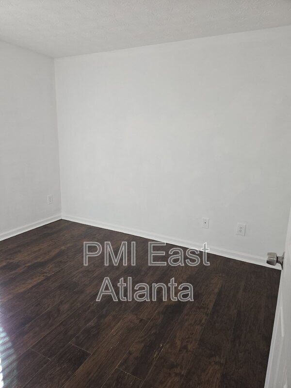 Building Photo - 8104 Waldrop Pl