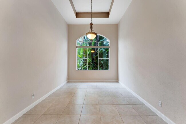 Building Photo - 8345 Pine Cay