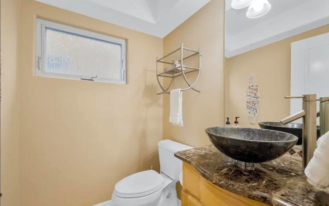 Building Photo - 754 Devon Ct