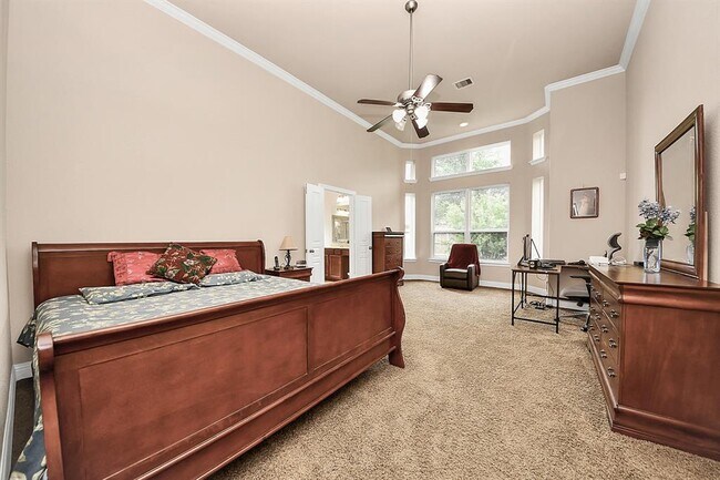 Building Photo - 22719 Shieldhall Ln