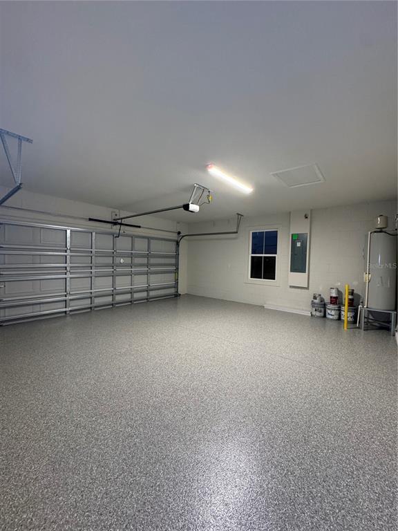 Building Photo - 7009 Oak Crest Rd