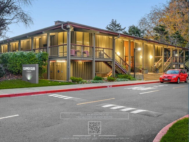 Building Photo - Well-maintained 2bd 1.5 ba  with plenty of...