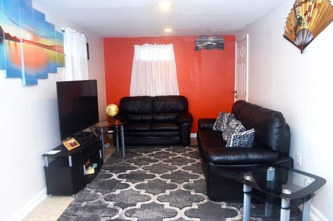 Building Photo - 105 Arundel Corporation Rd