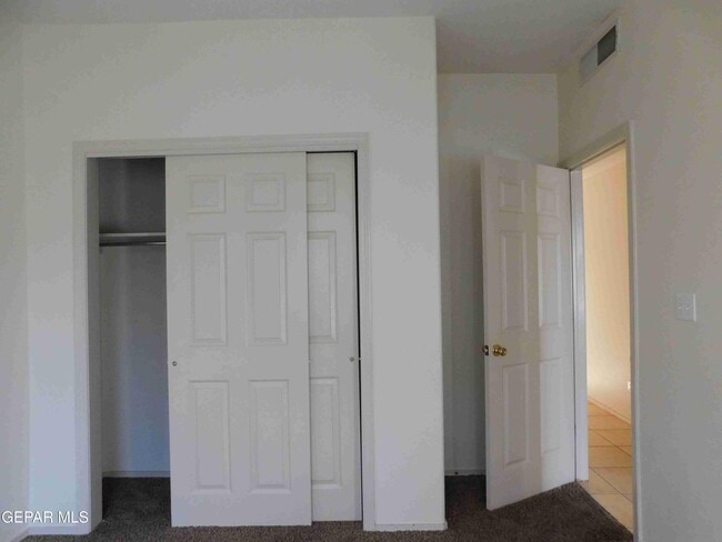 Building Photo - 12736 Tierra Sonora Dr