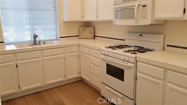 Building Photo - 13440 N Bowers Ct