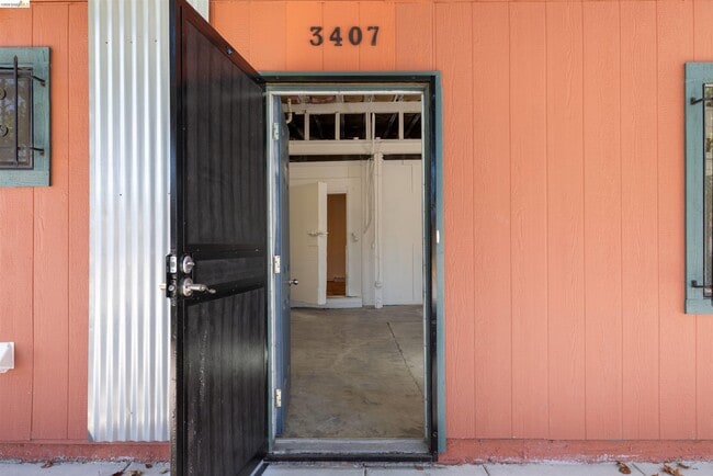 Building Photo - 3407 Harlan St