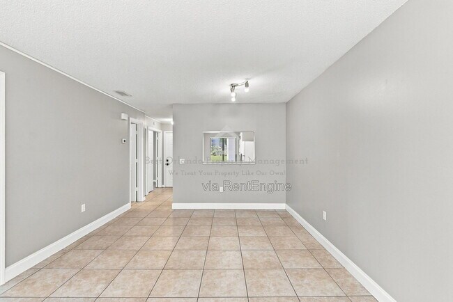 Building Photo - 9430 Torrington Ave
