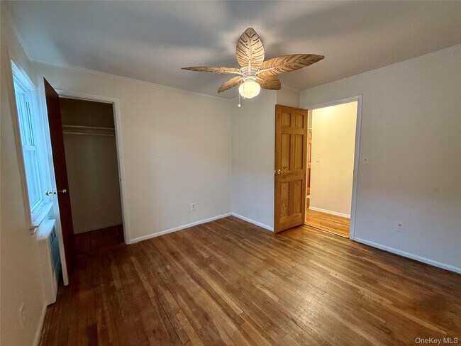 Building Photo - 575 E Fulton St