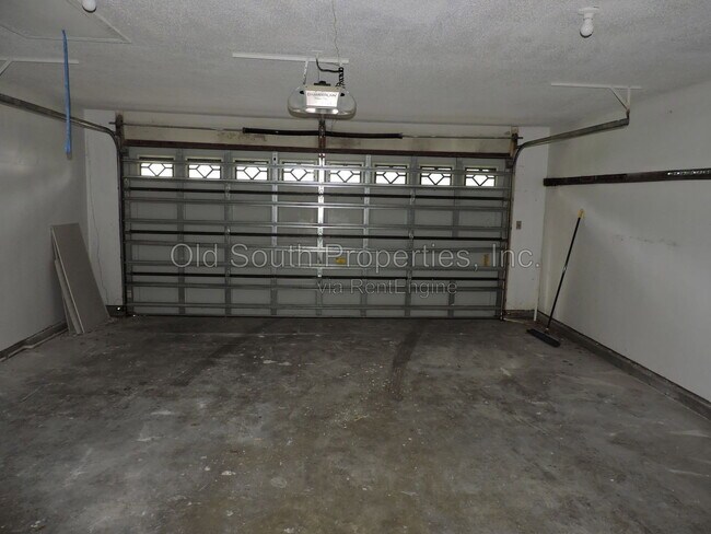 Building Photo - 3206 Raines St
