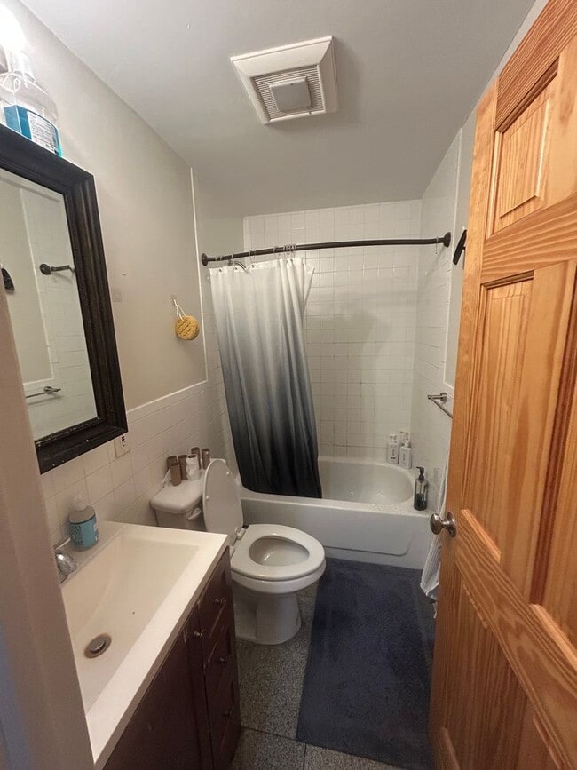 Building Photo - South End / Lower Roxbury 4 Bed – In-Unit Laundry – Porch – No Fee