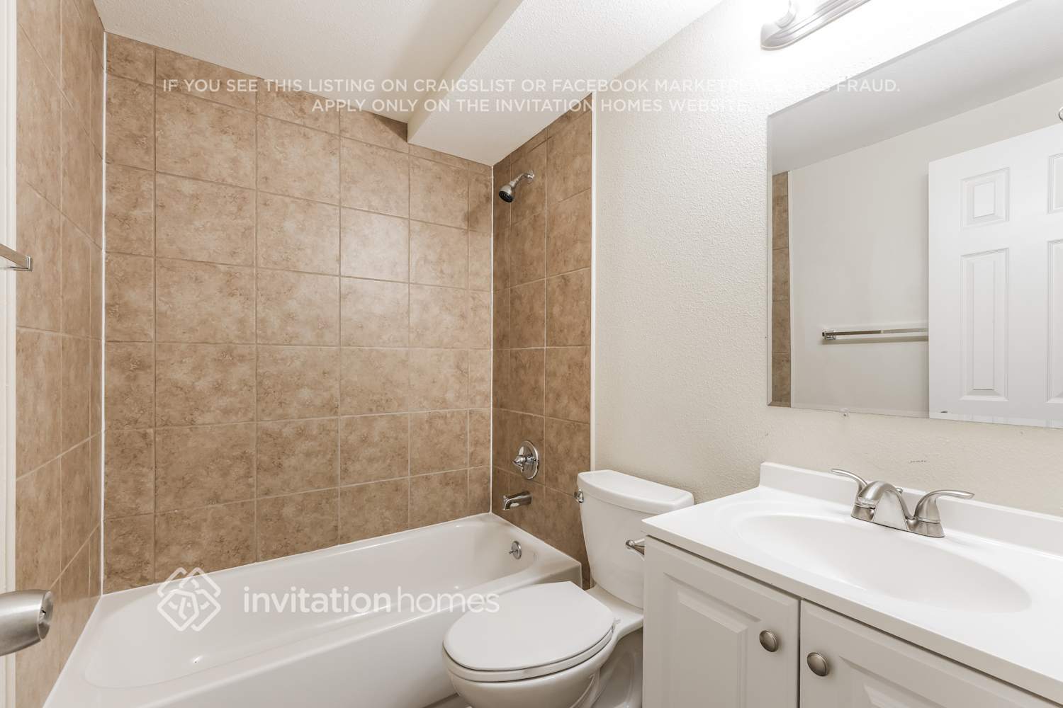Building Photo - 3420 Birnamwood Dr