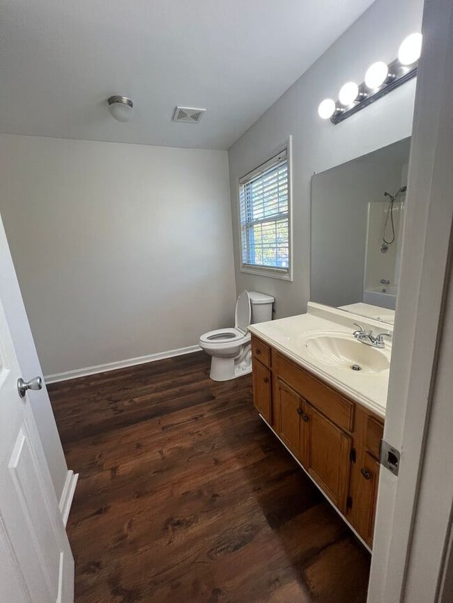 Building Photo - Ready now! Enjoy a private serene setting in the heart of the city!