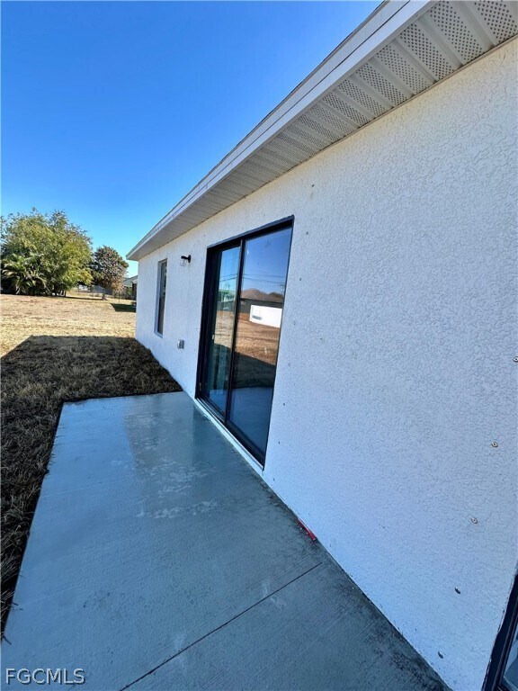 Building Photo - 1131 SW 16th Terrace