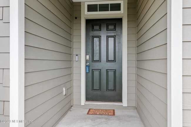 Building Photo - 9051 Tahoe Ln