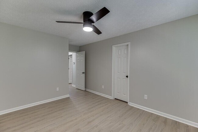 Building Photo - 5570 Cannonero Dr