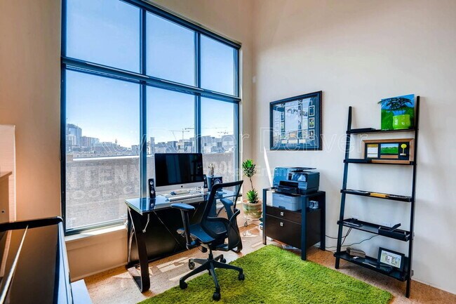 Building Photo - 3100 Huron St