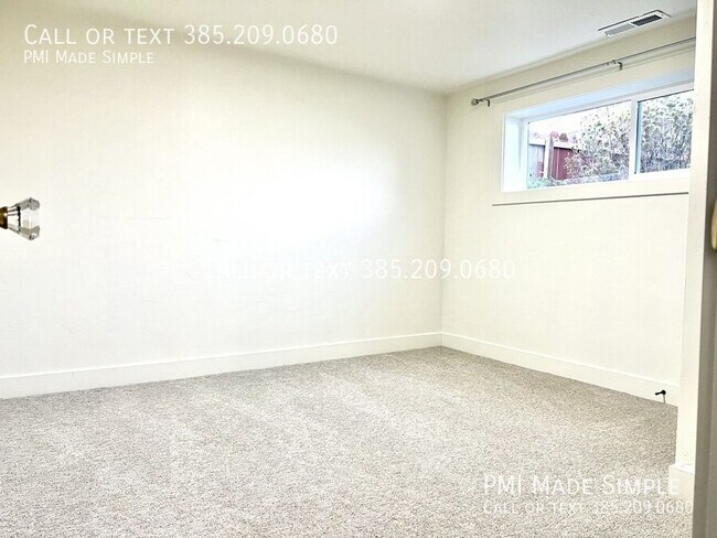 Building Photo - 5777 S Sagewood Dr